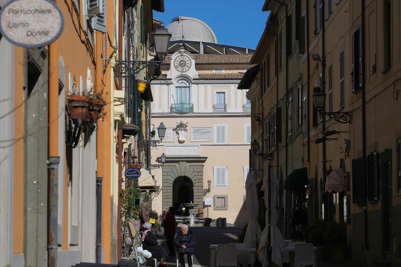 Atlantis Inn Castelgandolfo Castel Gandolfo Bagian luar foto